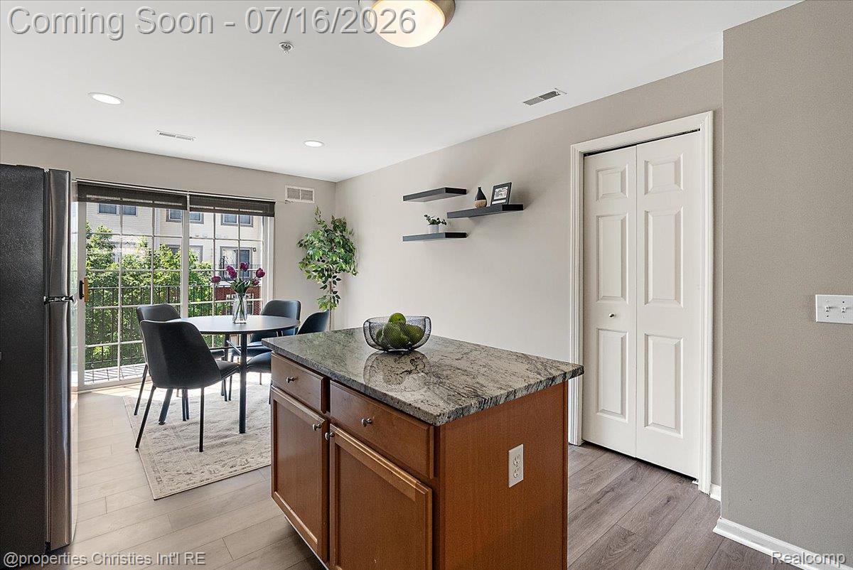1422 Raliegh Place