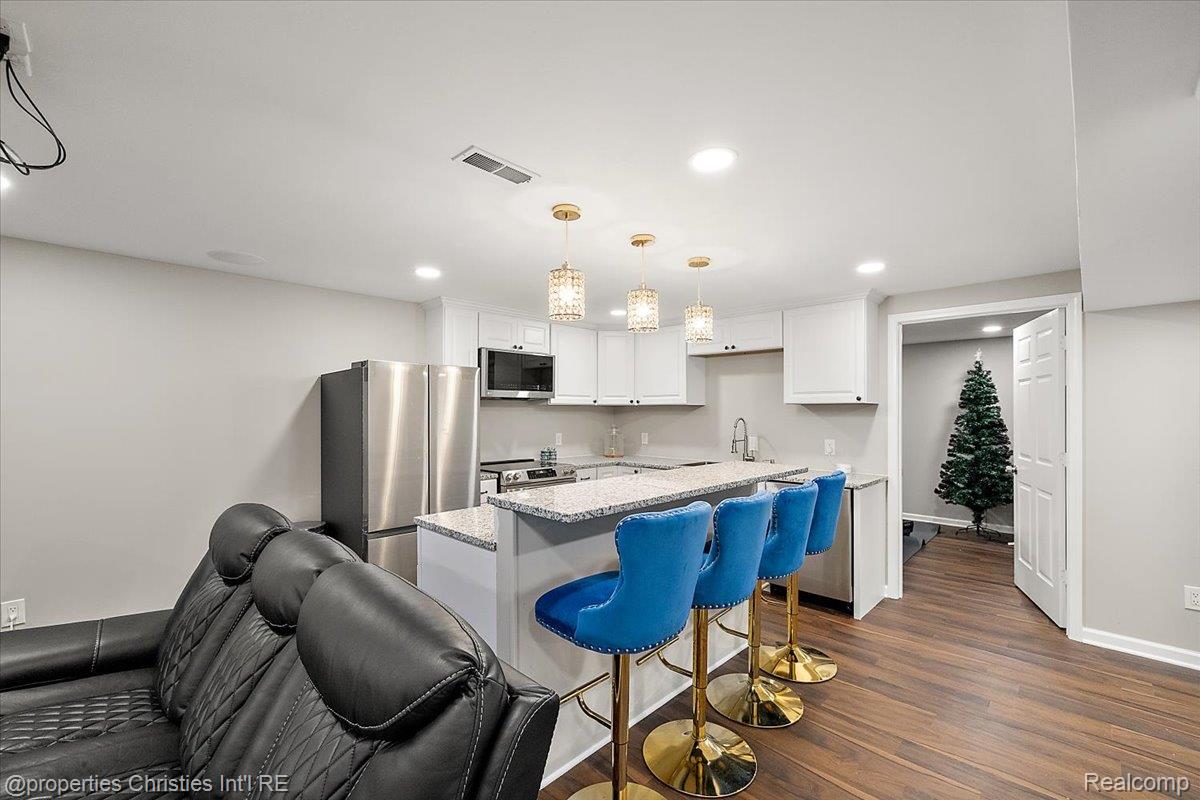 24354 Amanda Lane