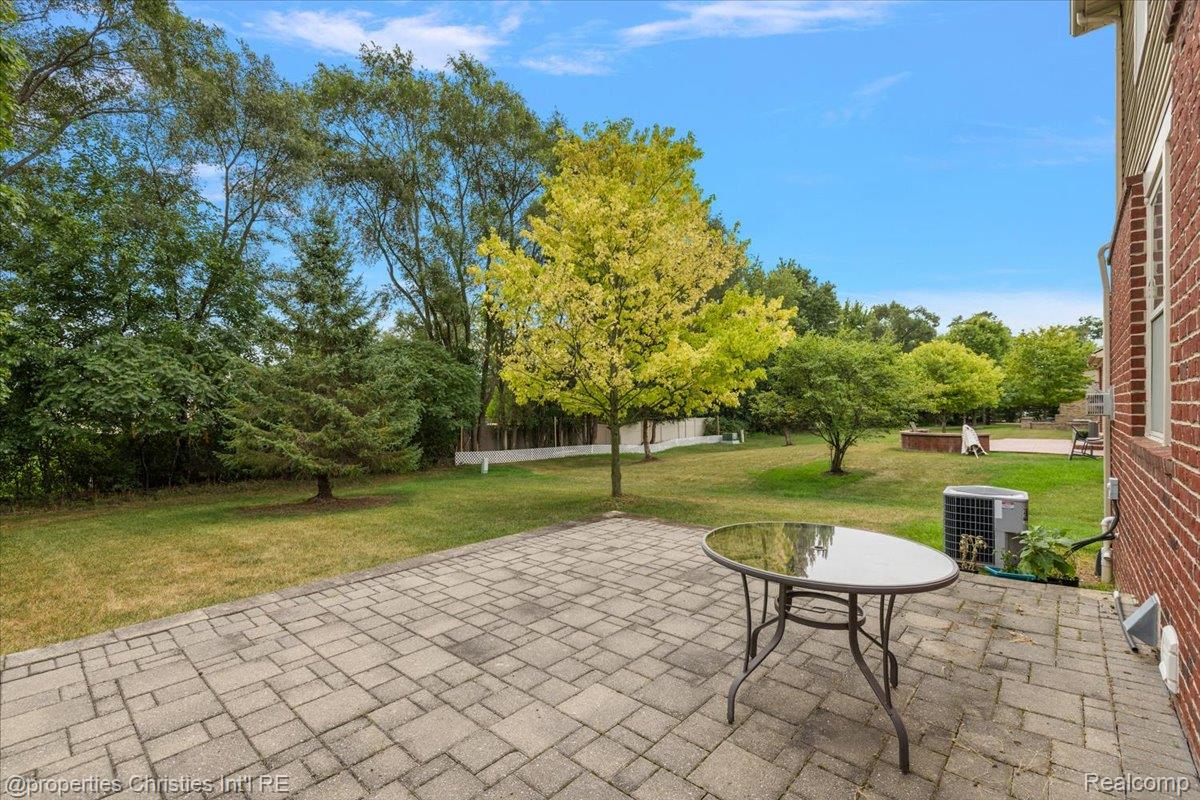 24354 Amanda Lane