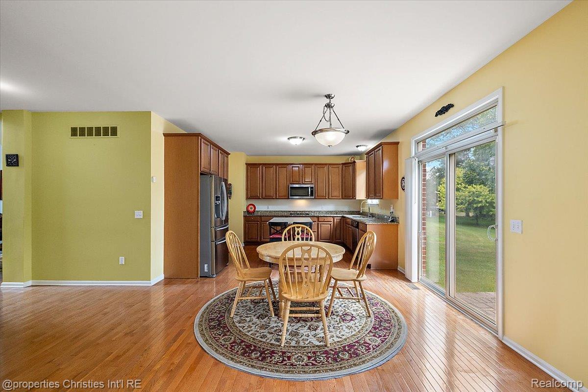 24354 Amanda Lane