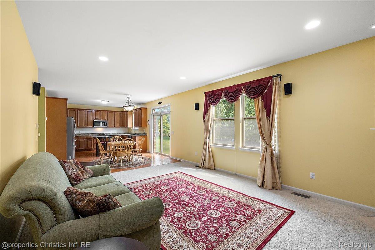 24354 Amanda Lane