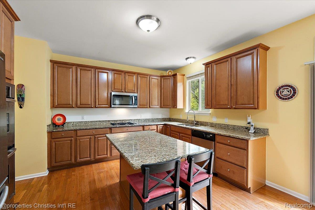 24354 Amanda Lane
