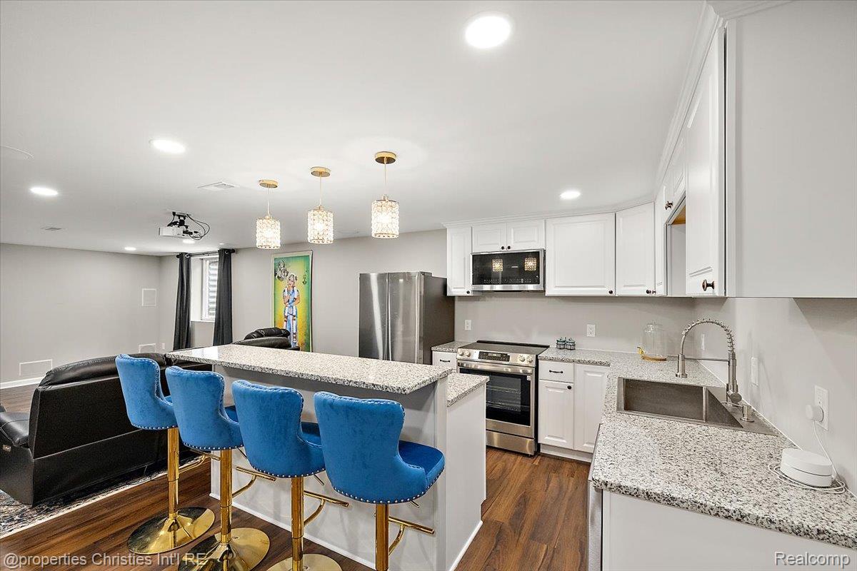 24354 Amanda Lane