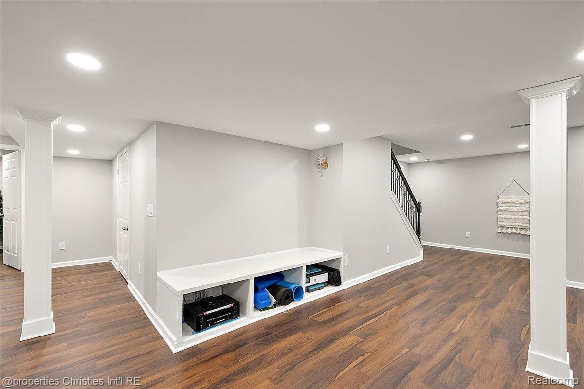 24354 Amanda Lane