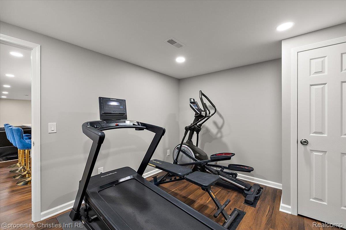 24354 Amanda Lane