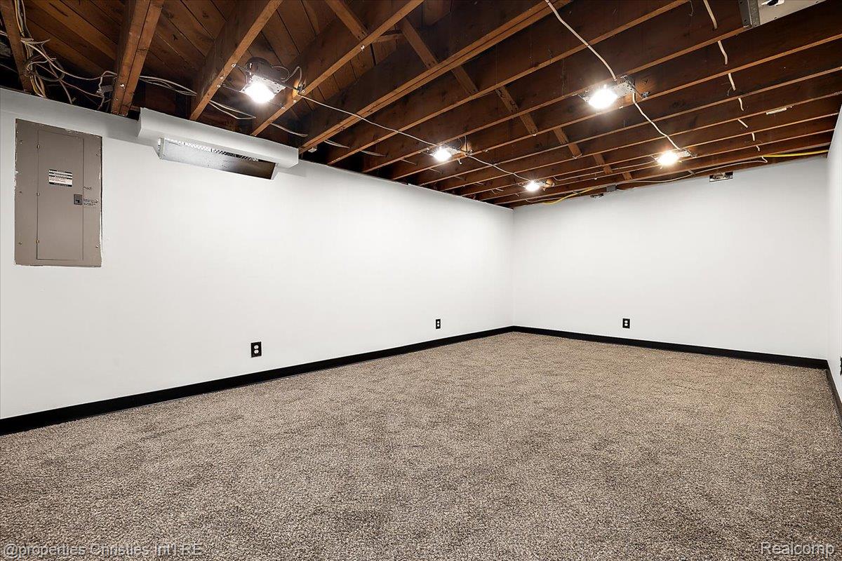 37674 Andrew Drive