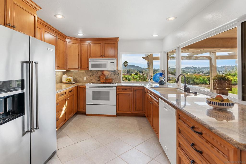 12635 Pacato Circle S