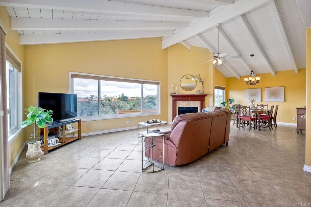 13654 Ahwahnee Way