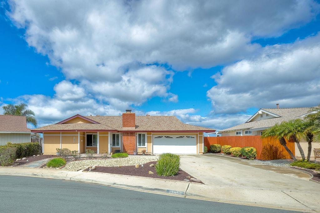 13654 Ahwahnee Way