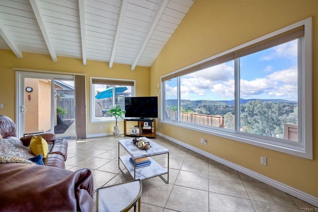 13654 Ahwahnee Way