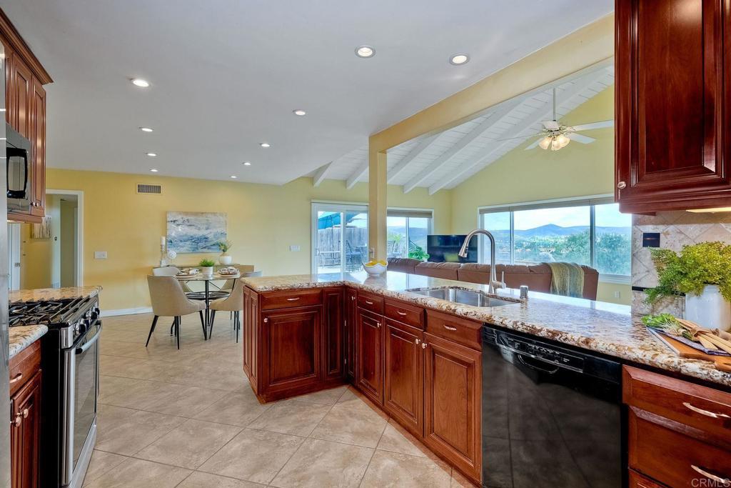 13654 Ahwahnee Way