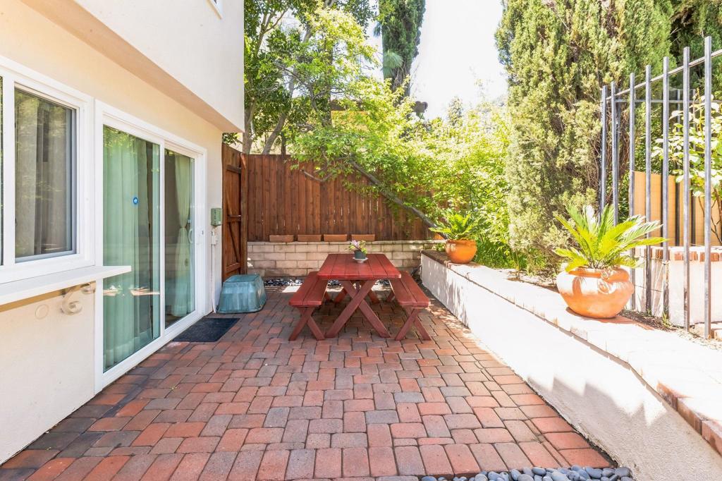 2709 Ridgepine Drive