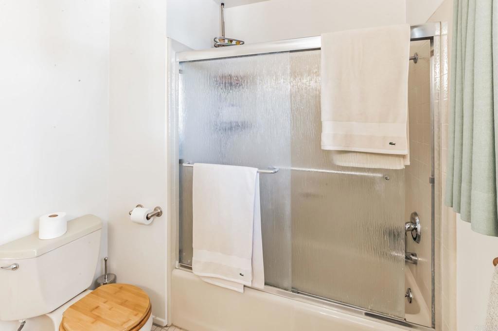 2709 Ridgepine Drive