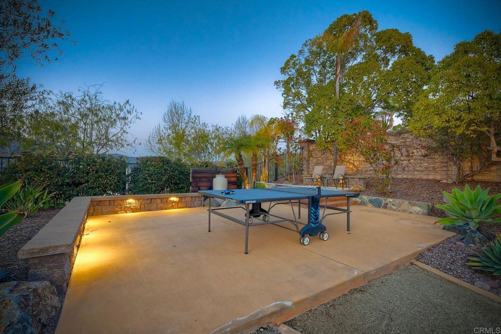 11562 Tree Hollow Lane