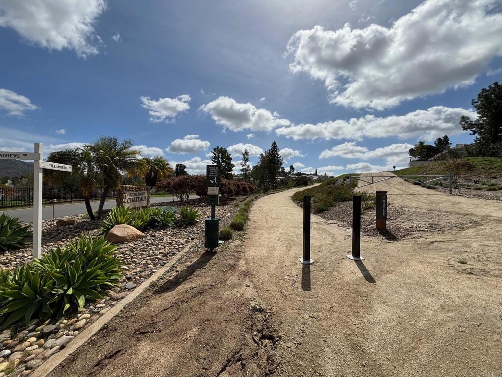 17808 Valle De Lobo Drive