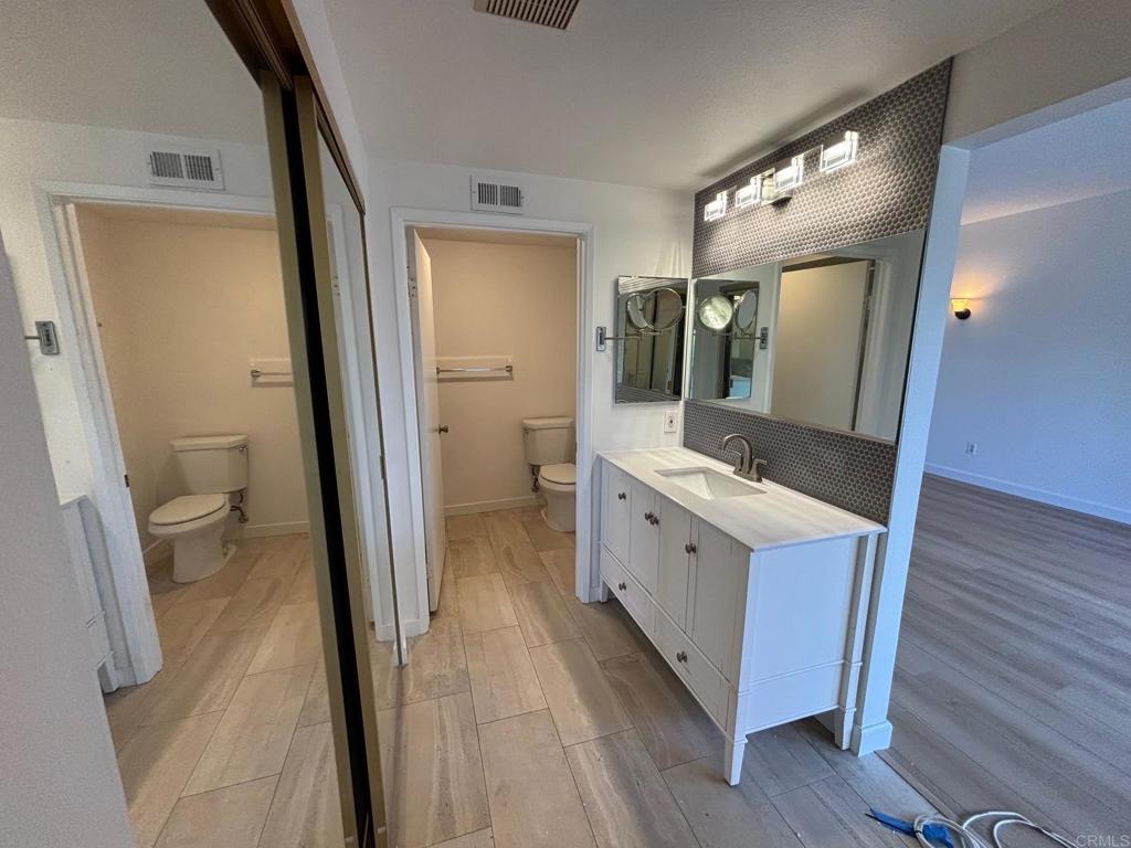 17808 Valle De Lobo Drive