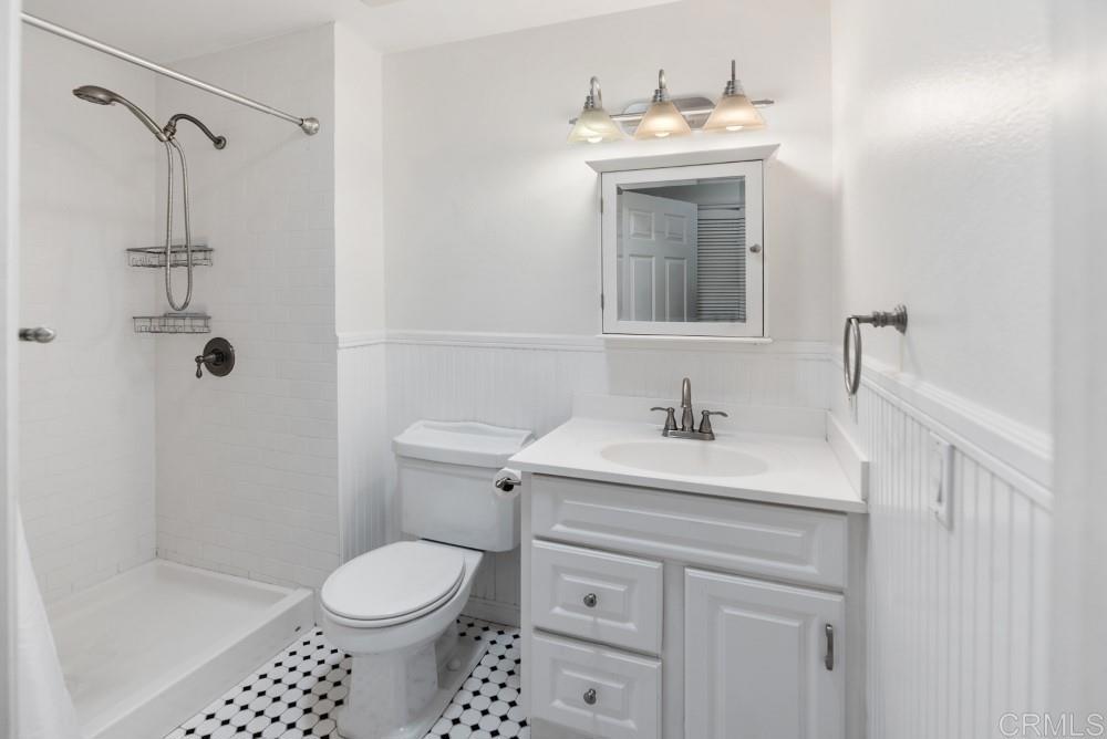 8004 Caminito Gianna