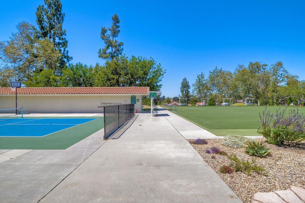 12732 Camino De La Breccia 9