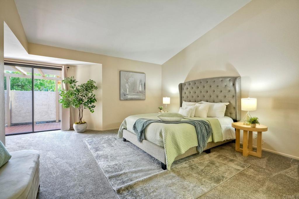 12732 Camino De La Breccia 9