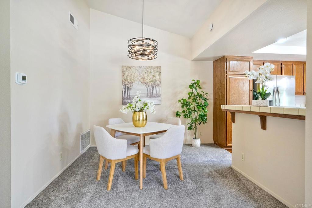 12732 Camino De La Breccia 9