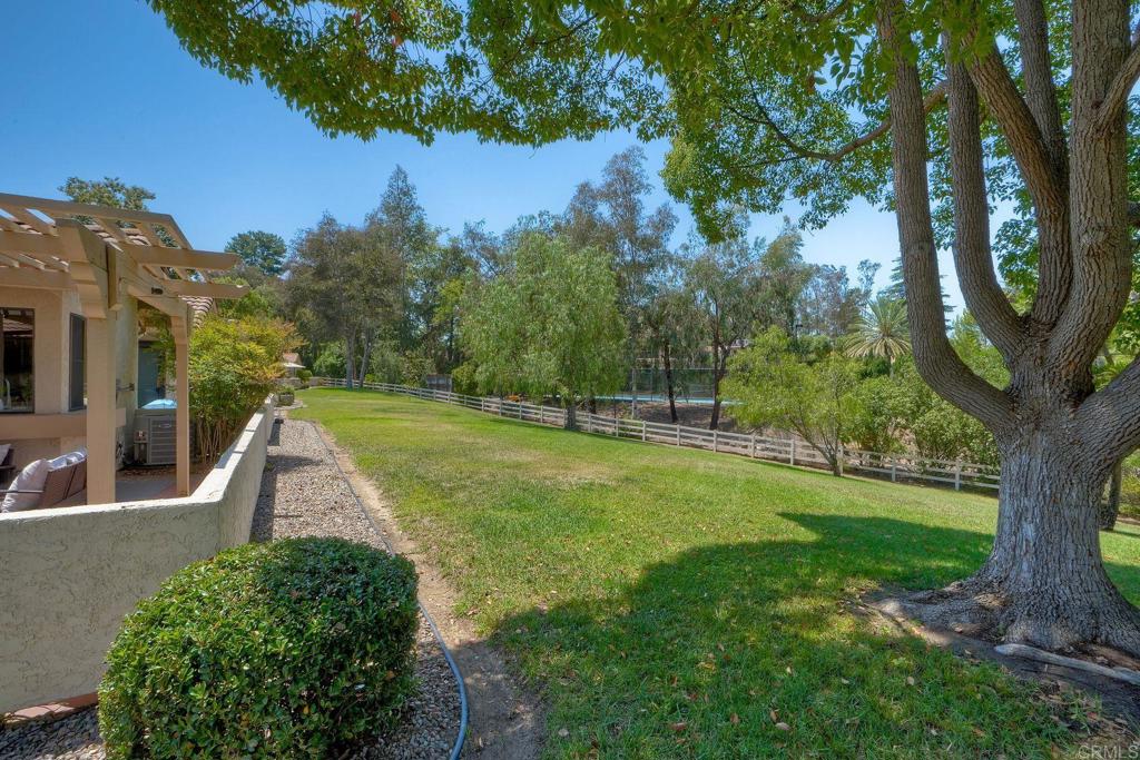 12732 Camino De La Breccia 9