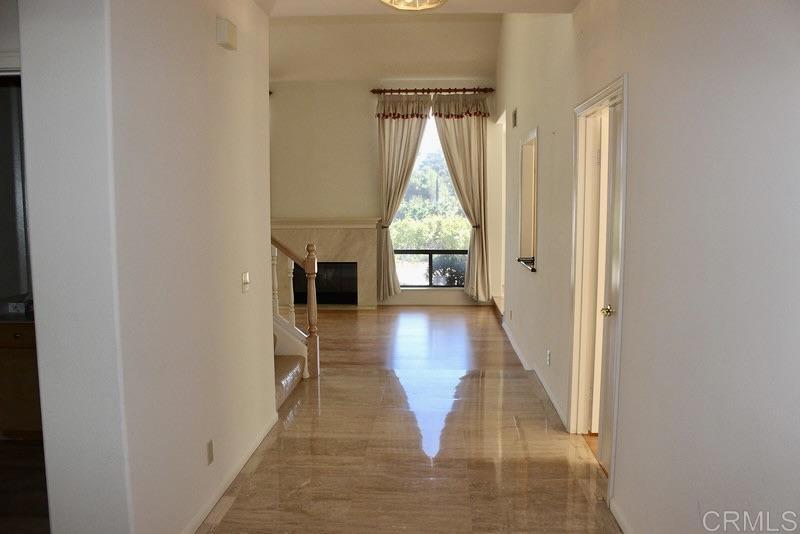 18159 Colonnades Place