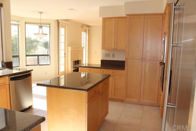 18159 Colonnades Place