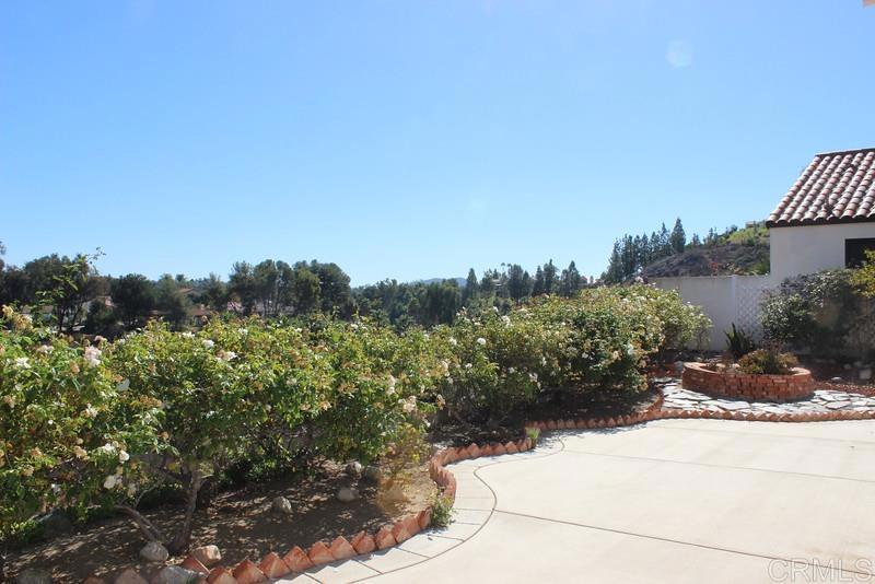 18159 Colonnades Place