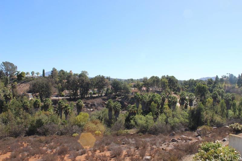 18159 Colonnades Place