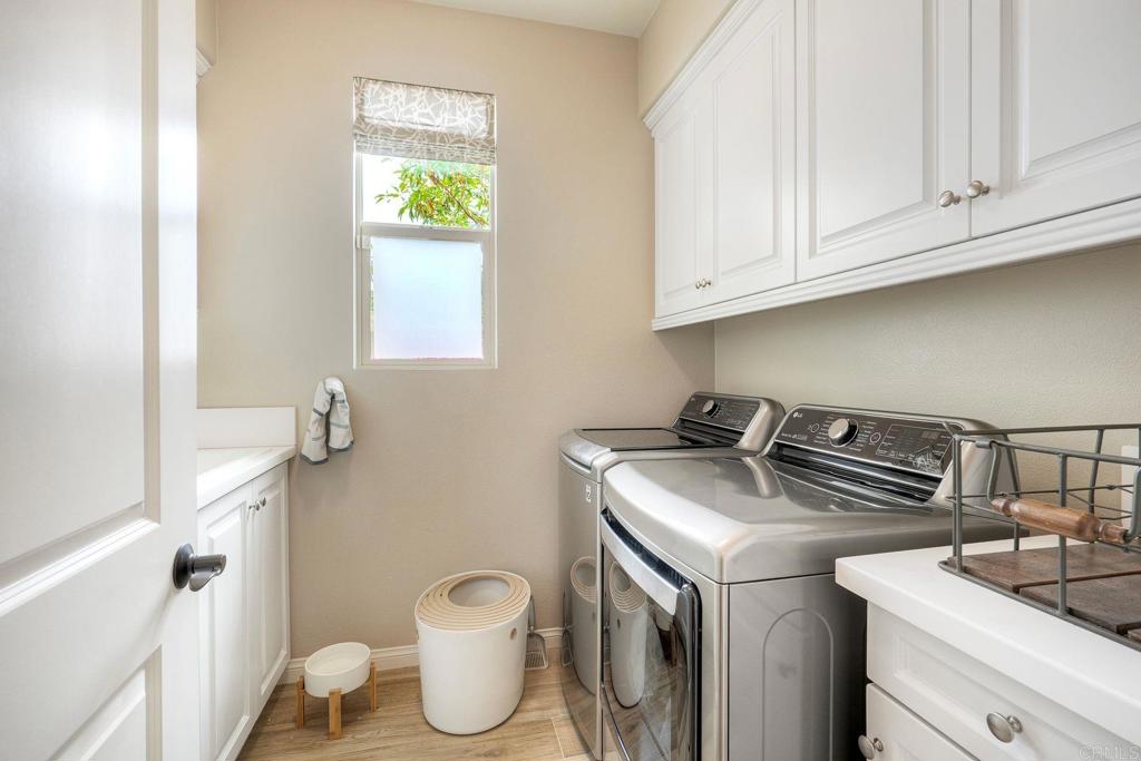 8068 Auberge Circle