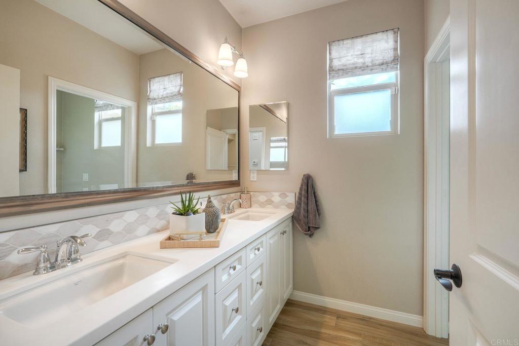8068 Auberge Circle