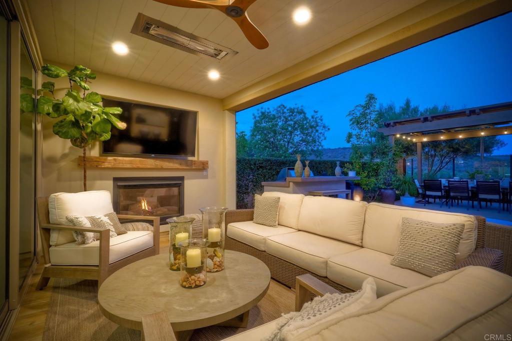 8068 Auberge Circle