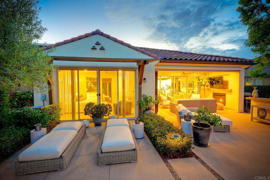 8068 Auberge Circle