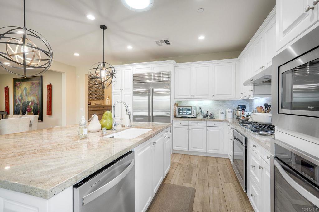 8068 Auberge Circle