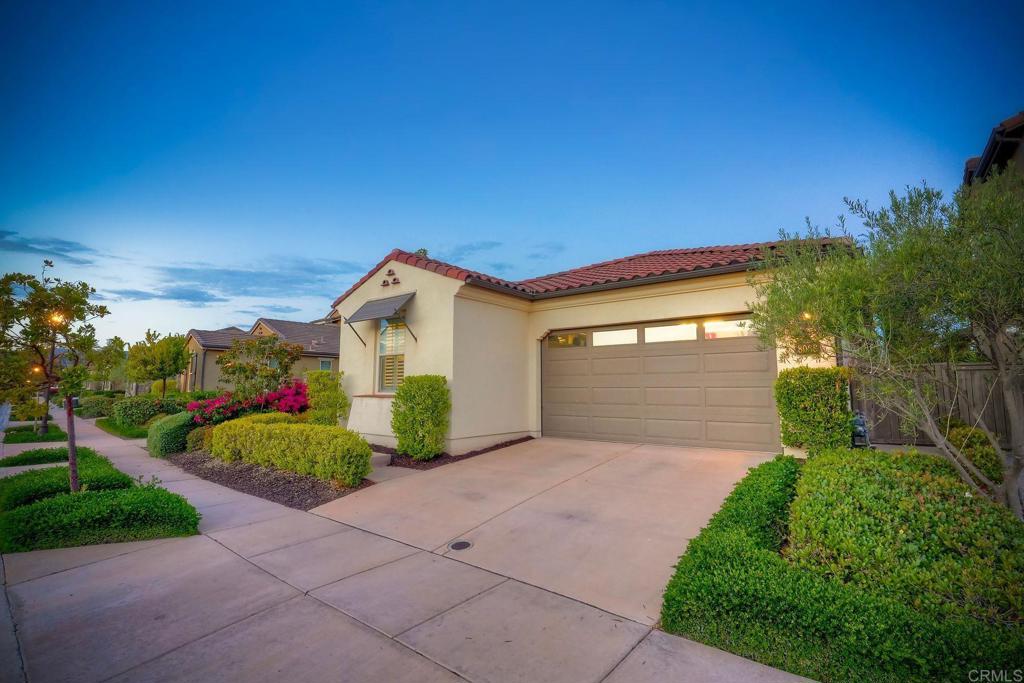 8068 Auberge Circle