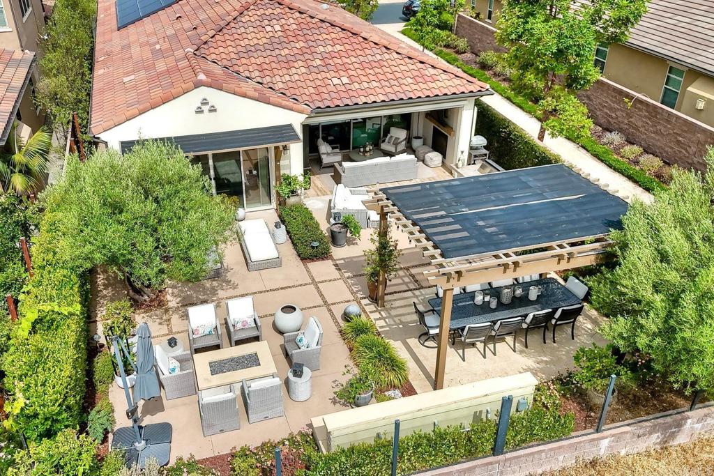 8068 Auberge Circle