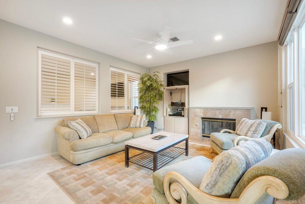 11707 Aspen View