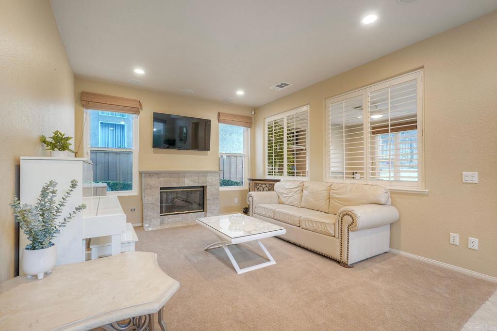 11707 Aspen View