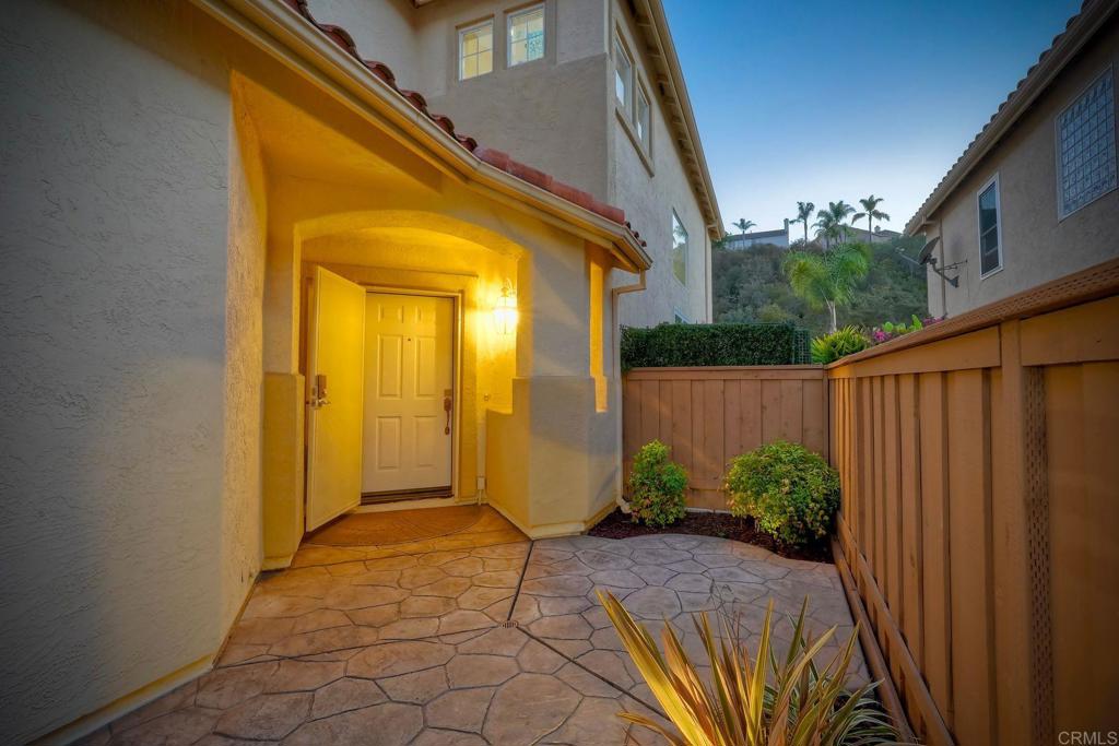 11707 Aspen View