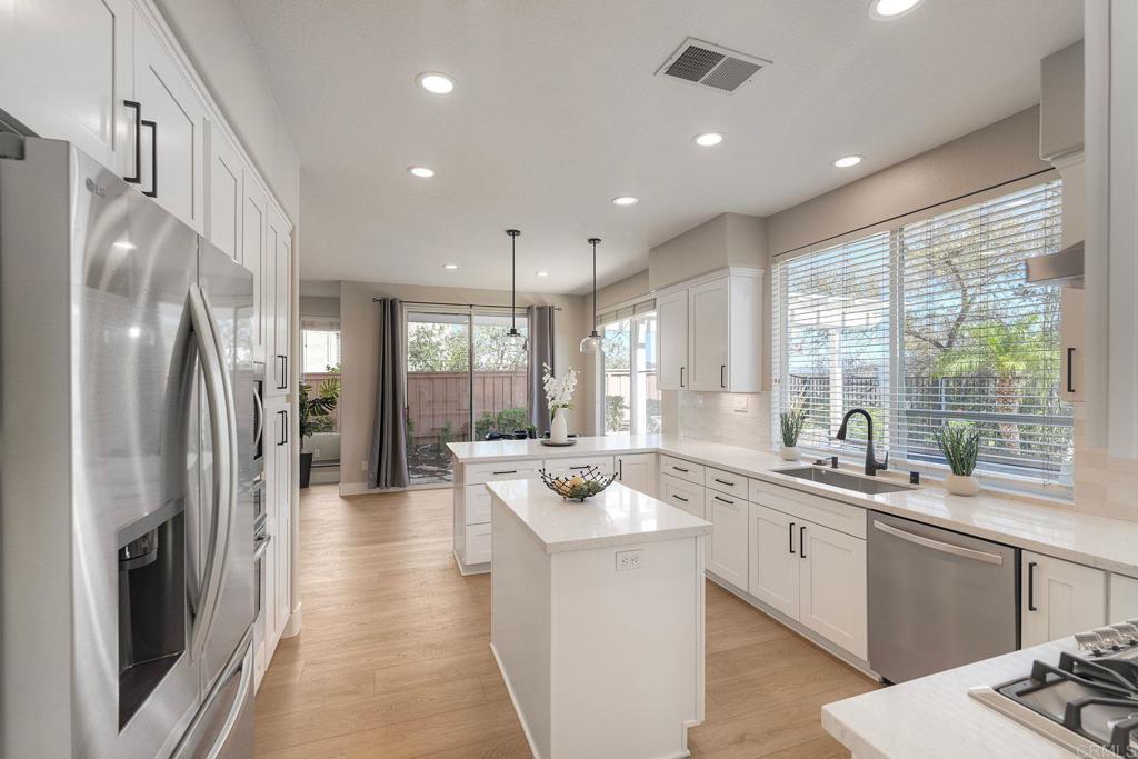 12067 Wooded Vista Lane