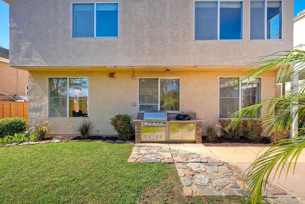 12067 Wooded Vista Lane