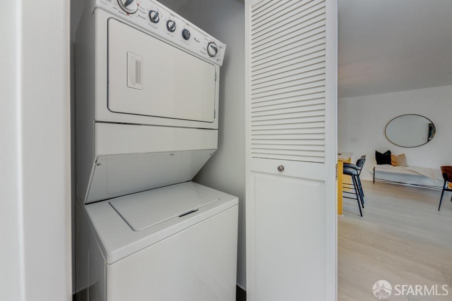 170 King Street # 814