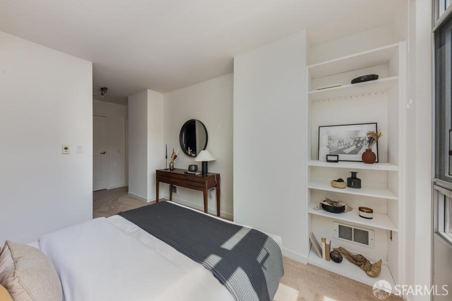 170 King Street # 814