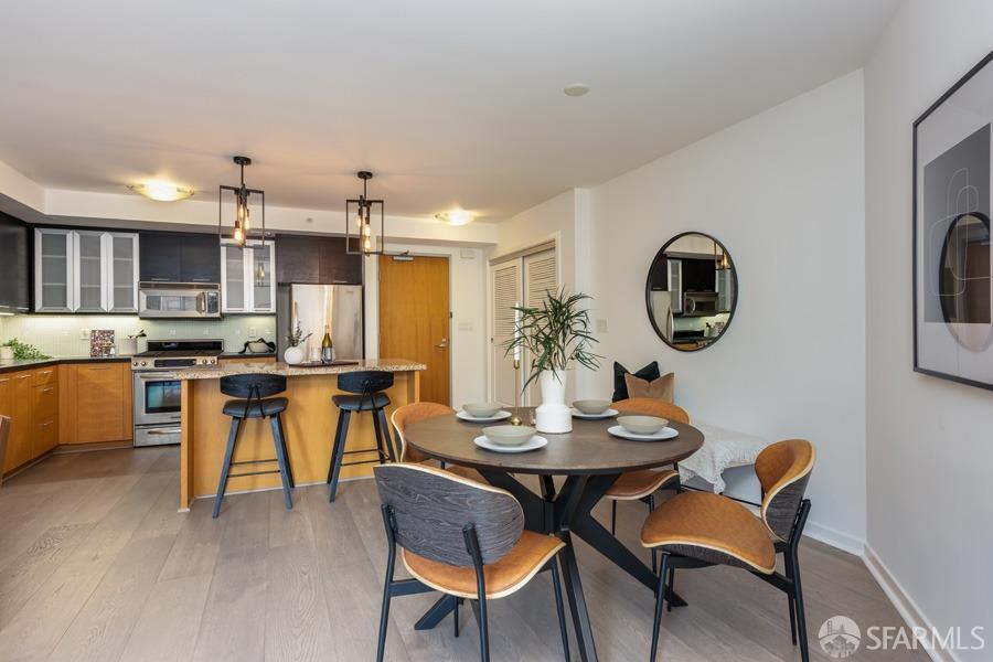 170 King Street # 814