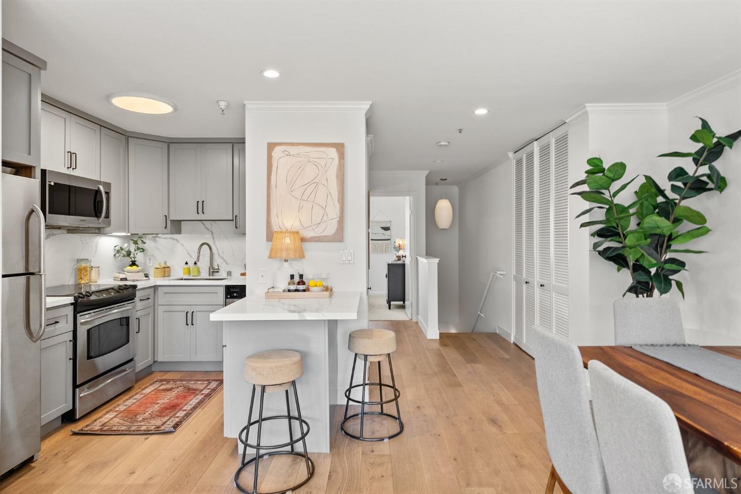 988 Fulton Street Unit: 320