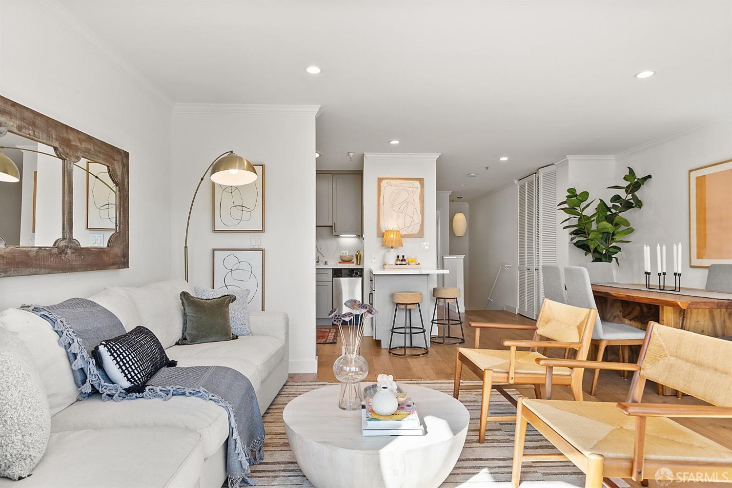 988 Fulton Street Unit: 320