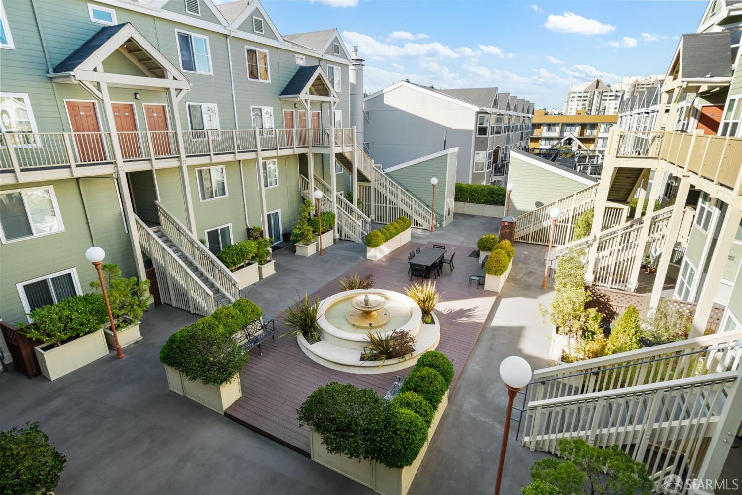 988 Fulton Street Unit: 320