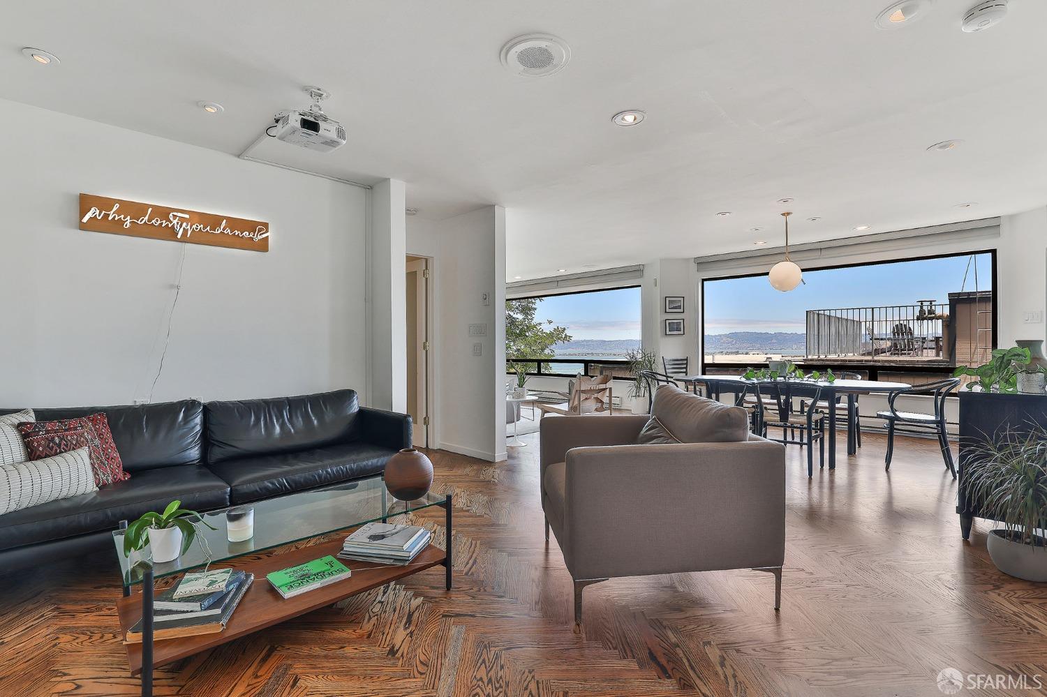 1451 Montgomery Street # 4