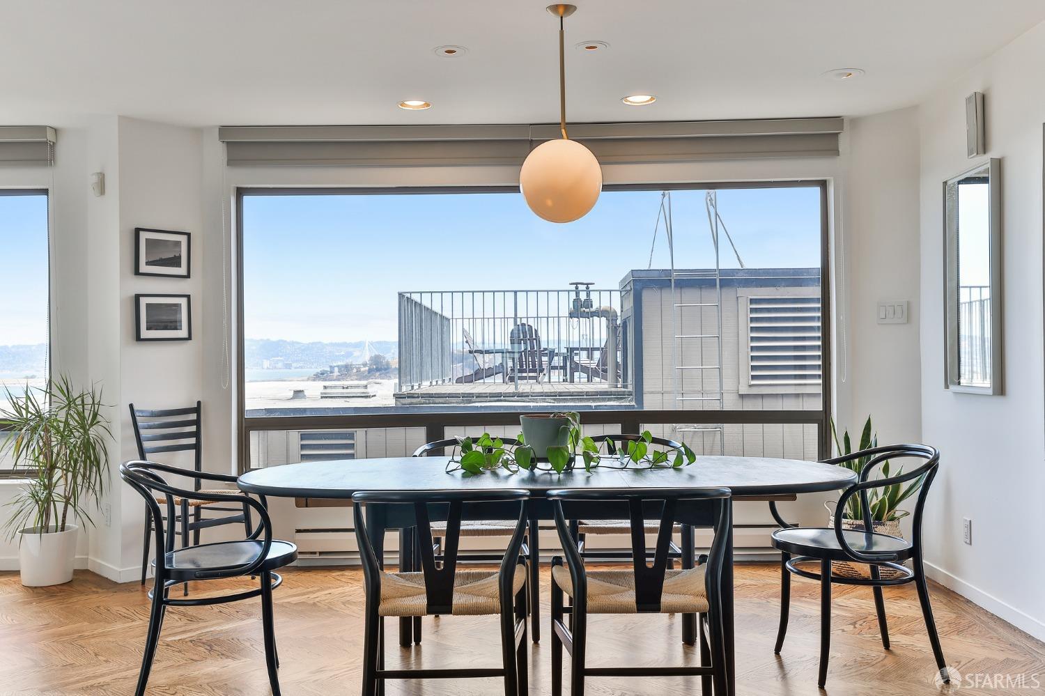 1451 Montgomery Street # 4