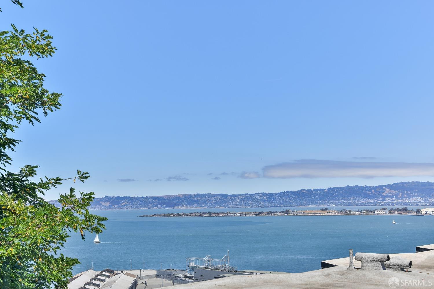 1451 Montgomery Street # 4